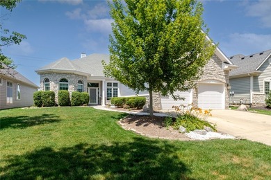 Experience elegant living in this quality custom ranch - photo 2