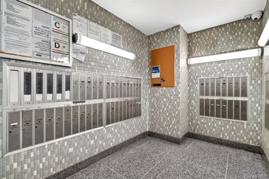 Bright and spacious move-in ready one-bedroom co-op with a - photo 35