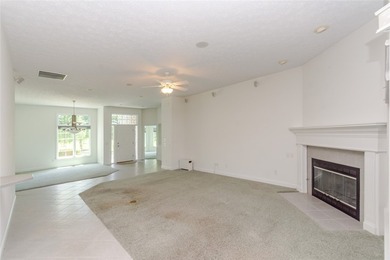 Experience elegant living in this quality custom ranch - photo 9