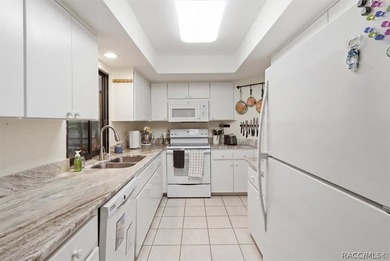 From the moment you arrive, this beautifully maintained - photo 12
