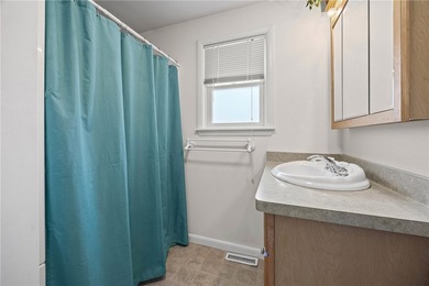 Beautifully maintained and lovingly cared for over the past 30 - photo 28