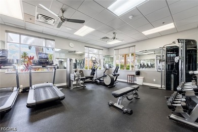 Welcome to this well-maintained 3 bedroom, 2.5 bath townhome - photo 31