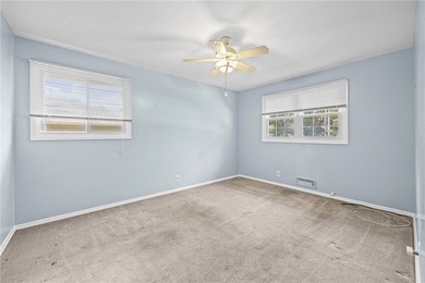 Beautifully maintained and lovingly cared for over the past 30 - photo 33