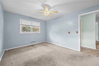 Beautifully maintained and lovingly cared for over the past 30 - photo 35