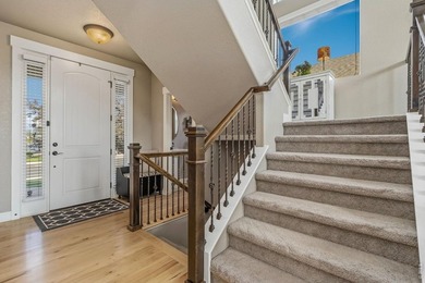 Welcome to this beautifully upgraded Bridgewater home offering 5 - photo 6