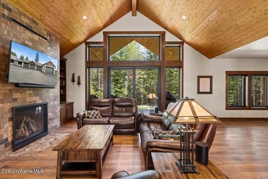 Welcome to this exquisite 2-year-old custom home, nestled in one - photo 3
