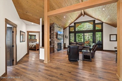 Welcome to this exquisite 2-year-old custom home, nestled in one - photo 10
