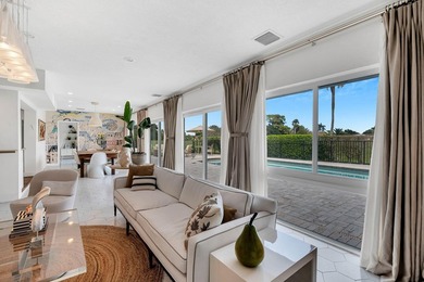 Palm Springs meets South Florida in this distinctive mid-century - photo 14