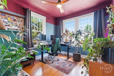 Charming historic bungalow located in Savannah's Midtown area - photo 17