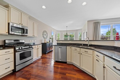 Nestled on a cul-de-sac in Westshore, this split-bedroom ranch - photo 19