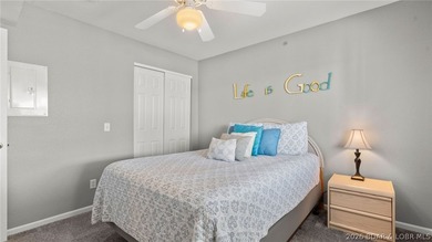 Welcome to this beautiful top-floor, turnkey condo in the heart - photo 26