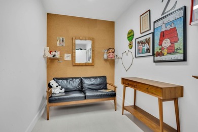 Palm Springs meets South Florida in this distinctive mid-century - photo 26