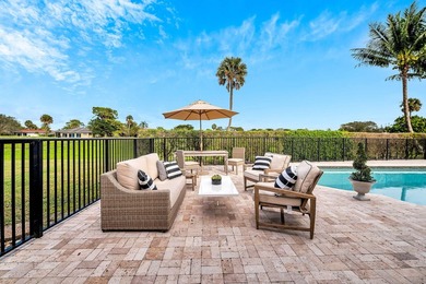 Palm Springs meets South Florida in this distinctive mid-century - photo 33