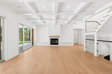 Southold Stunner- New Construction This one's a North Fork - photo 11