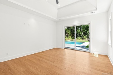 Southold Stunner- New Construction This one's a North Fork - photo 14