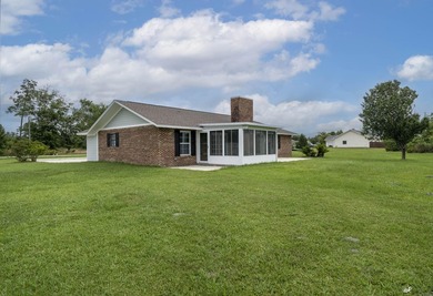 Welcome to 12302 Country Club Drive in the desirable Sandy Creek - photo 25