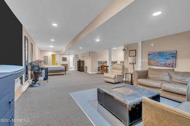 HEATED SALT WATER POOL, LARGE PRIVATE BACKYARD, FULLY FINISHED - photo 33