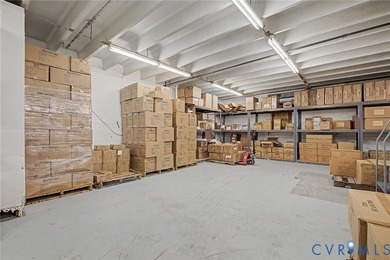 The owner would prefer to sell the building. The owner will - photo 38