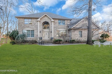 HEATED SALT WATER POOL, LARGE PRIVATE BACKYARD, FULLY FINISHED - photo 43