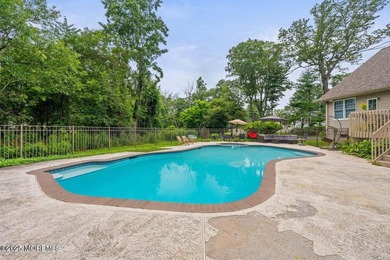 HEATED SALT WATER POOL, LARGE PRIVATE BACKYARD, FULLY FINISHED - photo 47