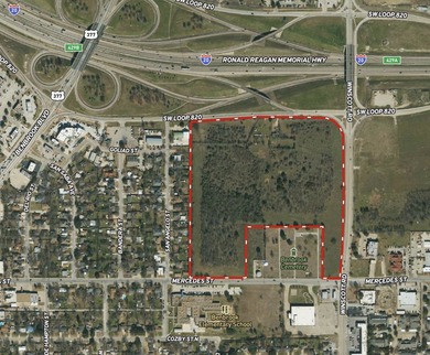 33.42 PRIME ACRES IN A VERY HIGH TRAFFIC AREA SITUATED ON THE - photo 2