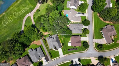 6 Greenview Drive | Beautiful Ranch Style Home on Golf Course in - photo 3