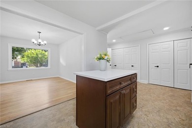 Welcome home to this warm and inviting 4-bedroom, 2.5-bath - photo 11