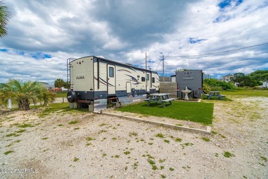 Rare Waterfront Investment Property for Sale - Two Homes, Three - photo 15