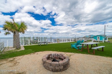 Rare Waterfront Investment Property for Sale - Two Homes, Three - photo 17