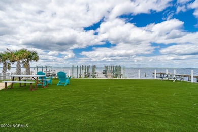 Rare Waterfront Investment Property for Sale - Two Homes, Three - photo 18