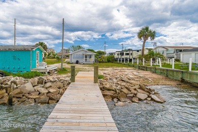 Rare Waterfront Investment Property for Sale - Two Homes, Three - photo 22