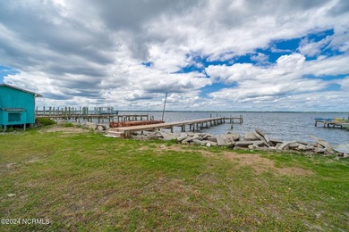 Rare Waterfront Investment Property for Sale - Two Homes, Three - photo 25