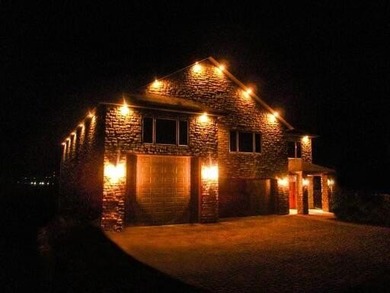 Luxury Castle Estate | High-Capacity Vacation Rental - photo 49