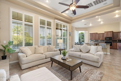 A TOLL BROTHERS Showpiece! This elegant Litchfield Park home is - photo 5