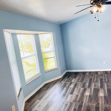 Don't mis out the opportunity to own this rare gem of 4 beds 2 - photo 7