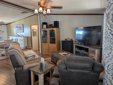 You must see this well-maintained home featuring a brand-new - photo 4