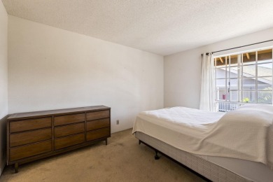 Two bedroom 1.5 bath second floor condo priced to sell in very - photo 16