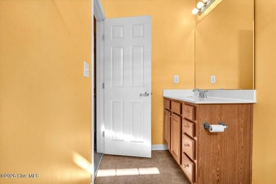 Welcome to 1505 Idlewood Court! This 3-bedroom, 2-bath home - photo 31