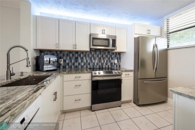 Lake Emerald Condo For Sale in Oakland Park Florida