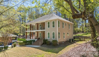 Beautifully updated home on an elevated homesite with gorgeous - photo 2