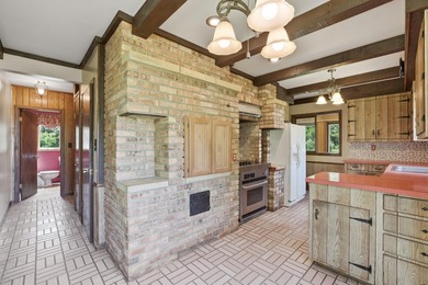 Available for the first time in over 100 years, welcome to 10023 - photo 11