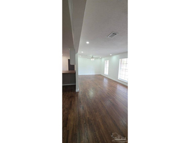 3 bedroom 2 bath house with 1 bed/1 bath apartment. New Roof - photo 12