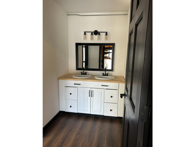 This beautifully updated 1-bedroom, 1-bath Quadna Mountain - photo 14