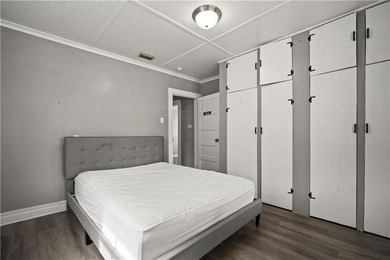 INVESTMENT OPPORTUNITY IN THE HEART OF MOBILE! This previously - photo 15