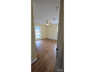 3 bedroom 2 bath house with 1 bed/1 bath apartment. New Roof - photo 16