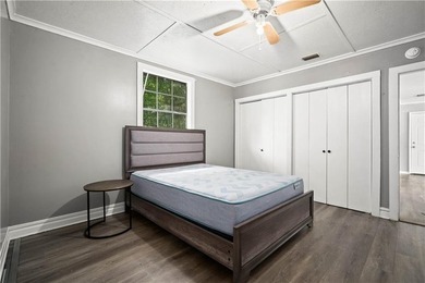 INVESTMENT OPPORTUNITY IN THE HEART OF MOBILE! This previously - photo 17