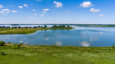 Opportunities to acquire undeveloped waterfront property on Lake - photo 5