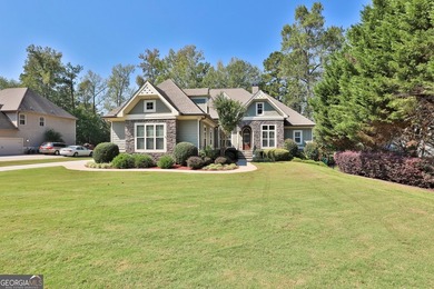 SELLER OFFERS $10,000. TOWARDS CLOSING COSTS. LOOKS LIKE A MODEL - photo 3