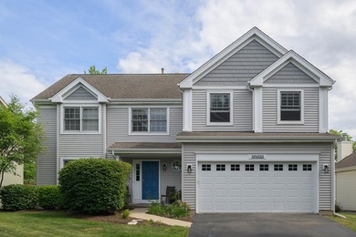 Beautiful home in excellent condition ready for new owners! - photo 1