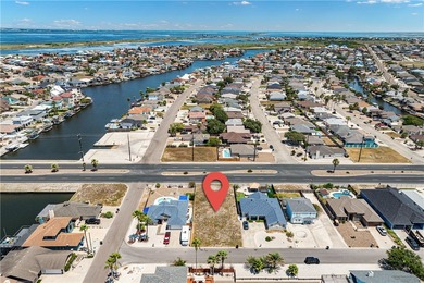 Explore the interior lot on Padre Island, offering a unique - photo 10